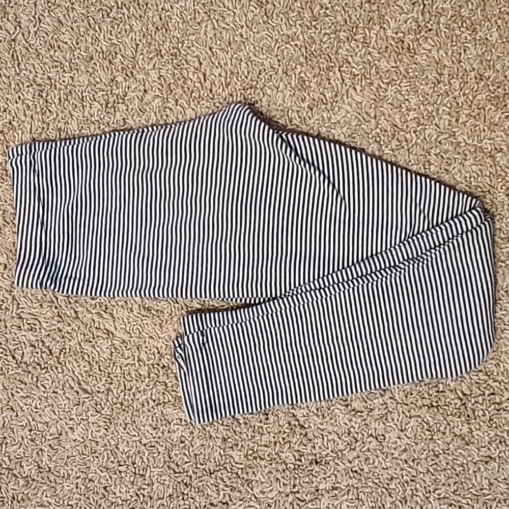 Tea Collection Leggings